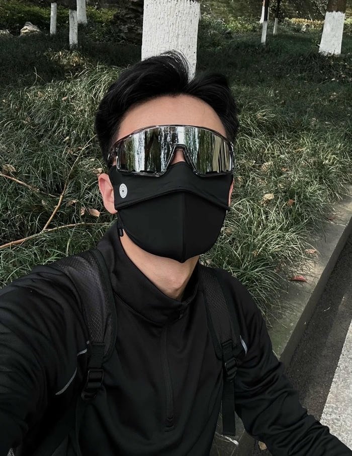 ảnh con trai khẩu trang đen chất
