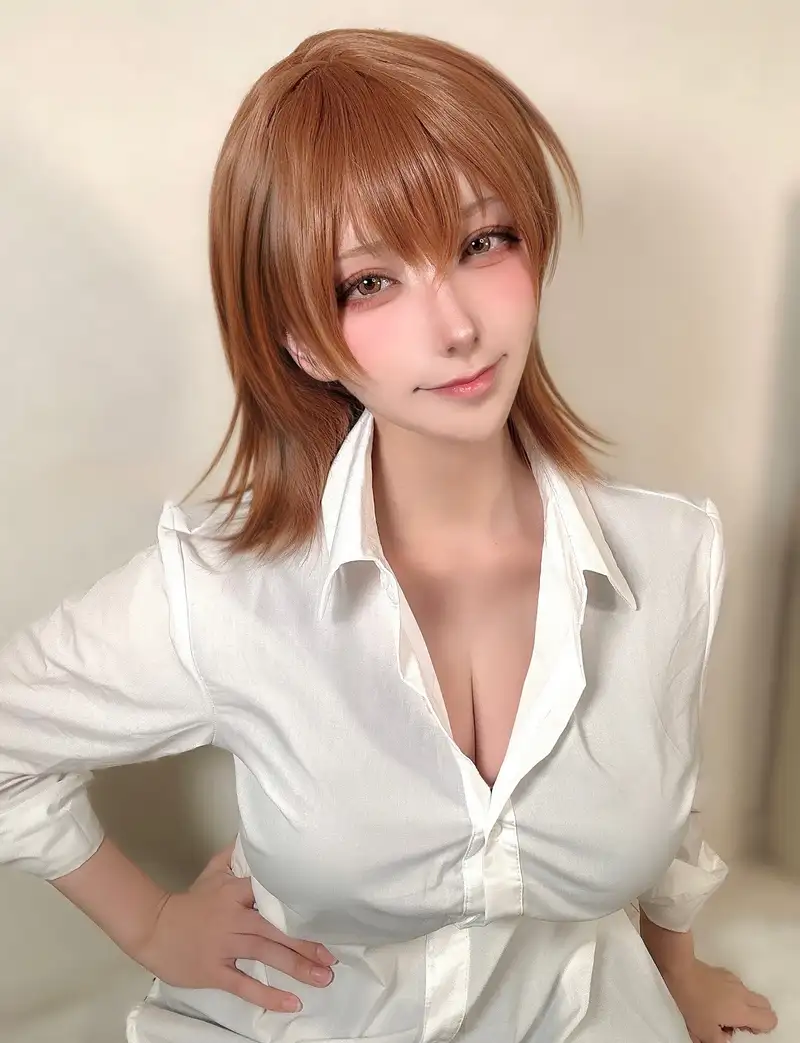 ảnh cosplay thư ký cực sexy