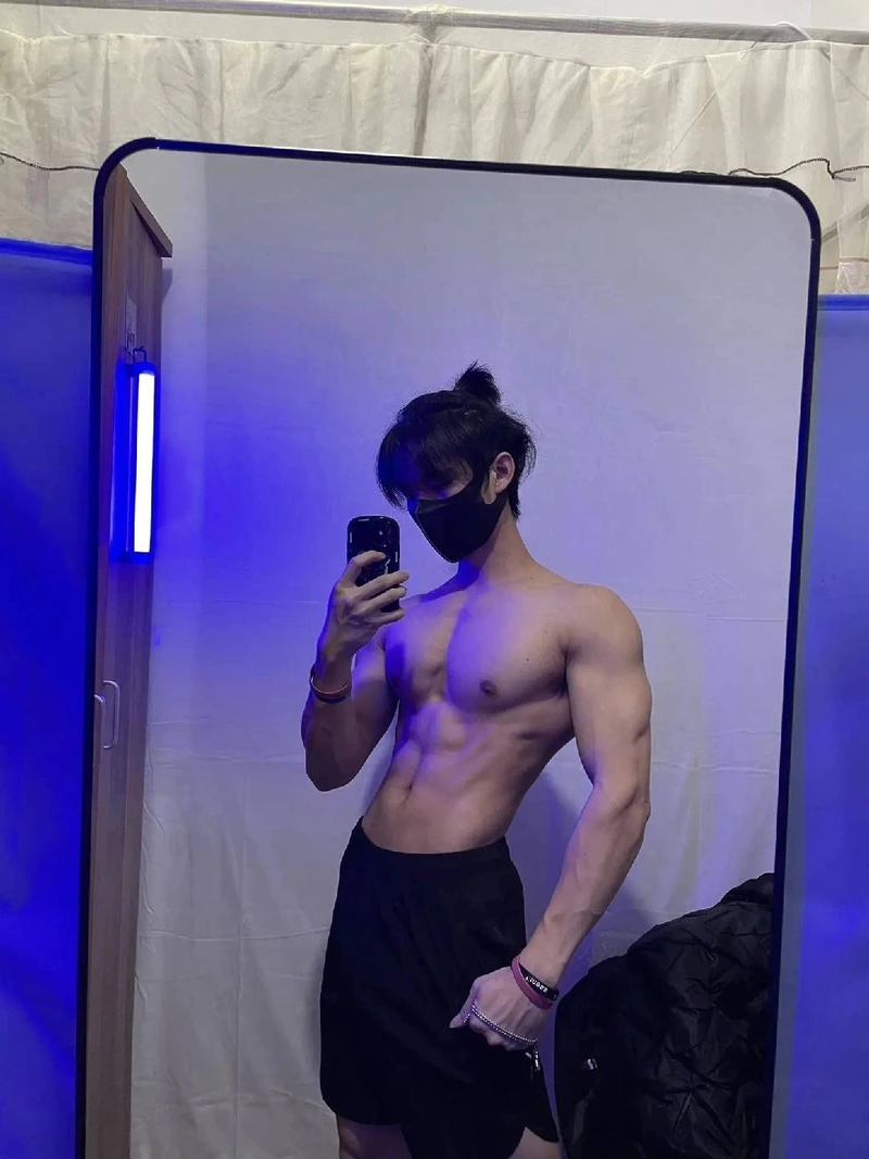 anh đẹp trai 6 múi