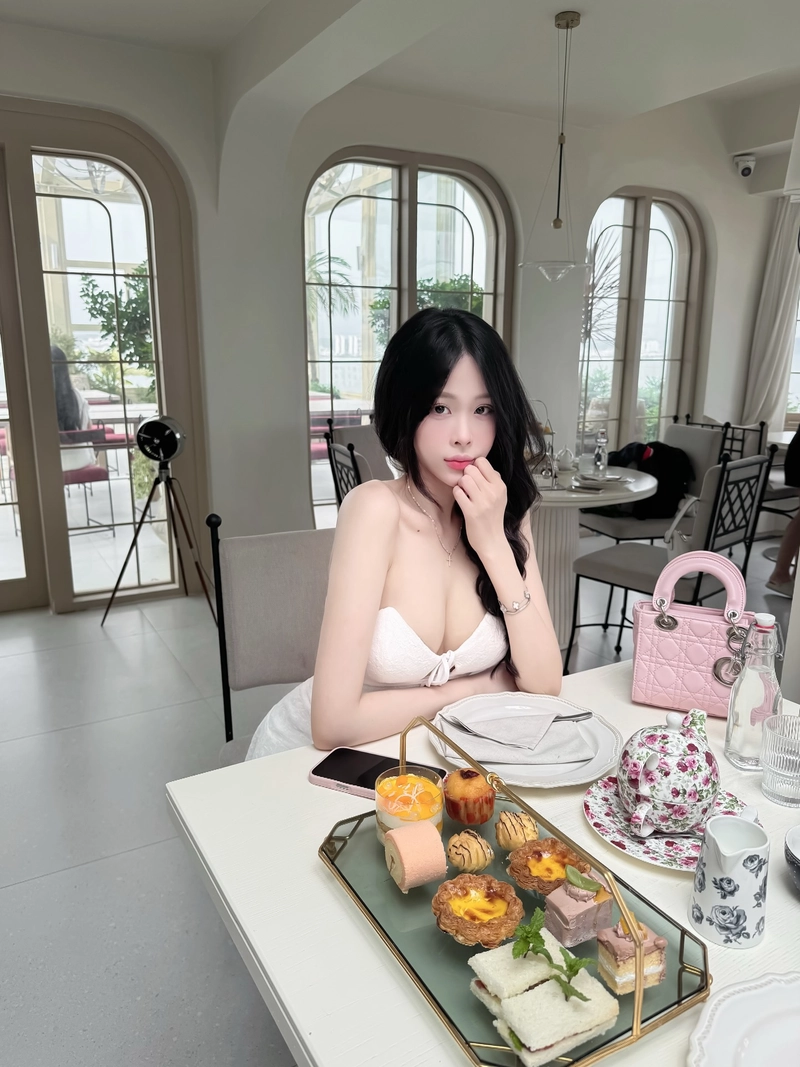 ảnh gái xinh 2k2 2025