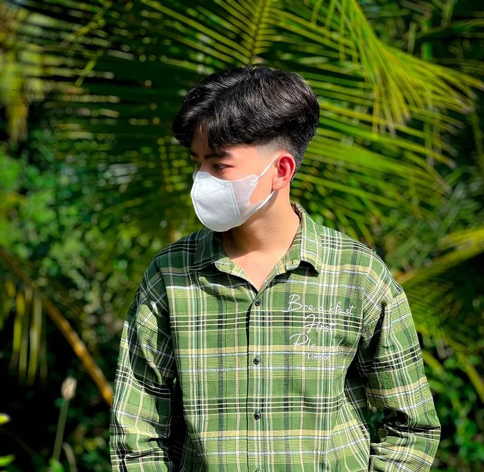ảnh trai đẹp đeo khẩu trang 6