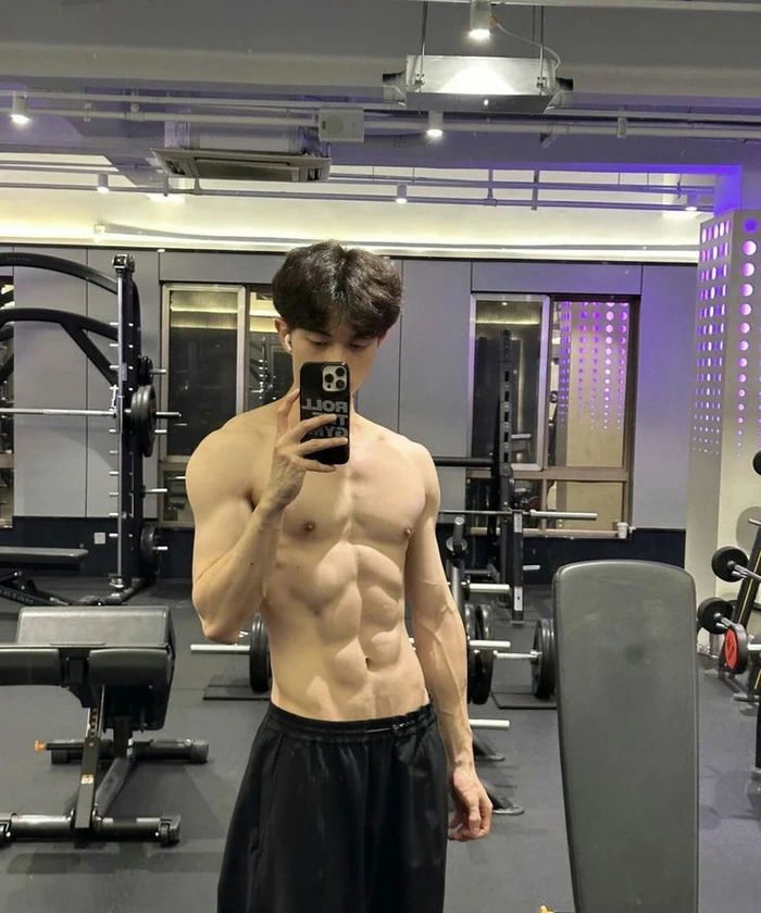 ảnh trai đẹp tập gym