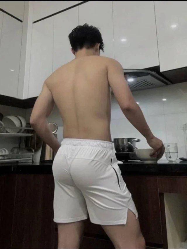 200+ Ảnh trai đẹp chụp sau lưng lạnh lùng và đầy nam tính