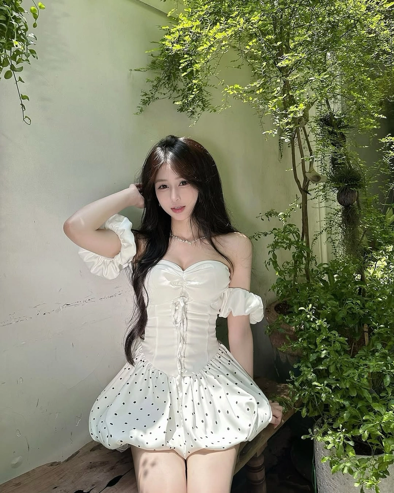 gái xinh 2k3 xinh xắn