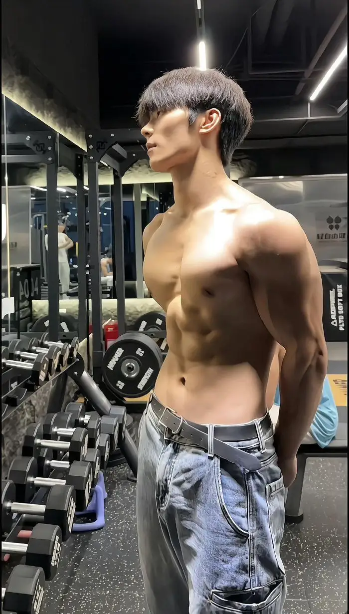 hình ảnh tập gym đẹp nam