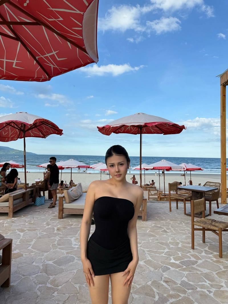 hình gái xinh 2k nóng bỏng