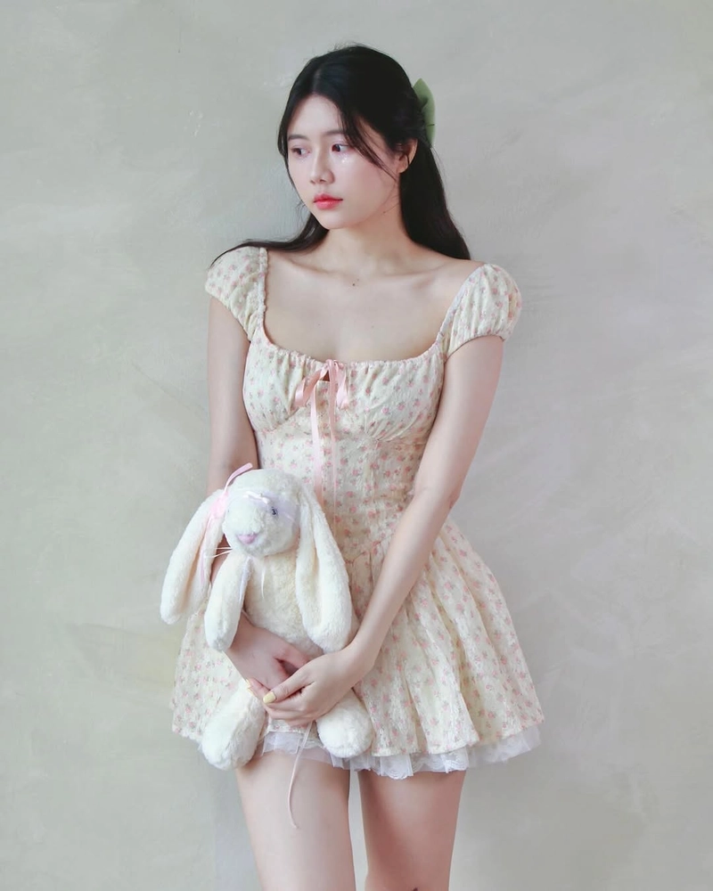 hình gái xinh 2k3 đời thường