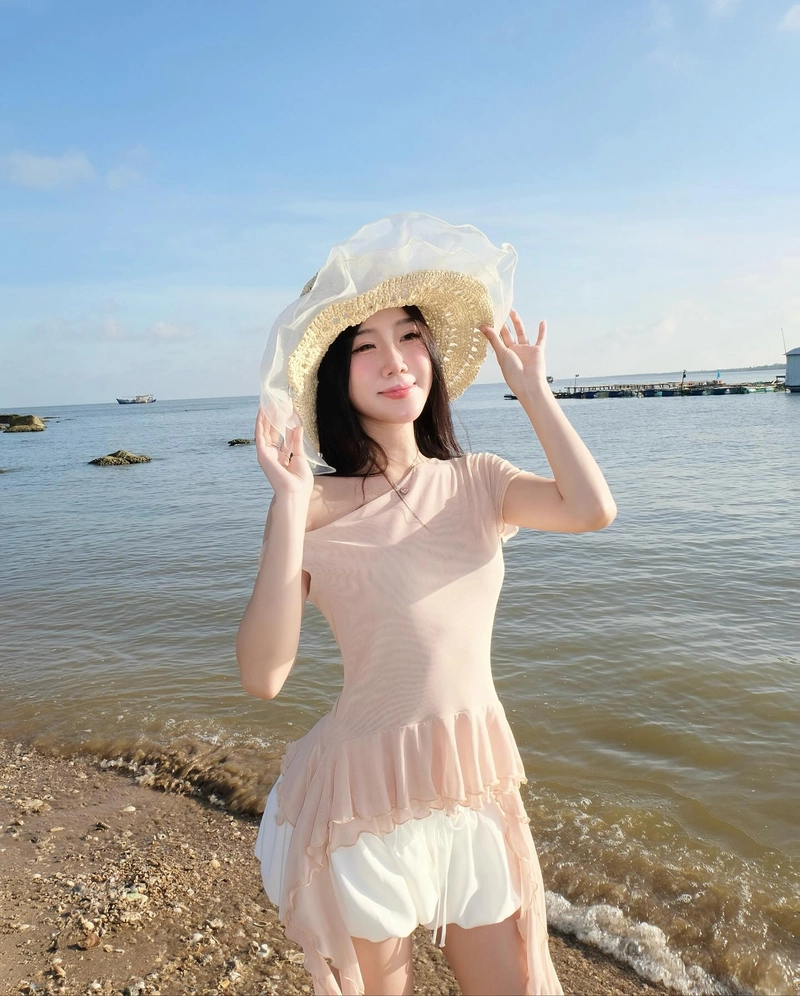 hot girl 2k5 quyến rũ