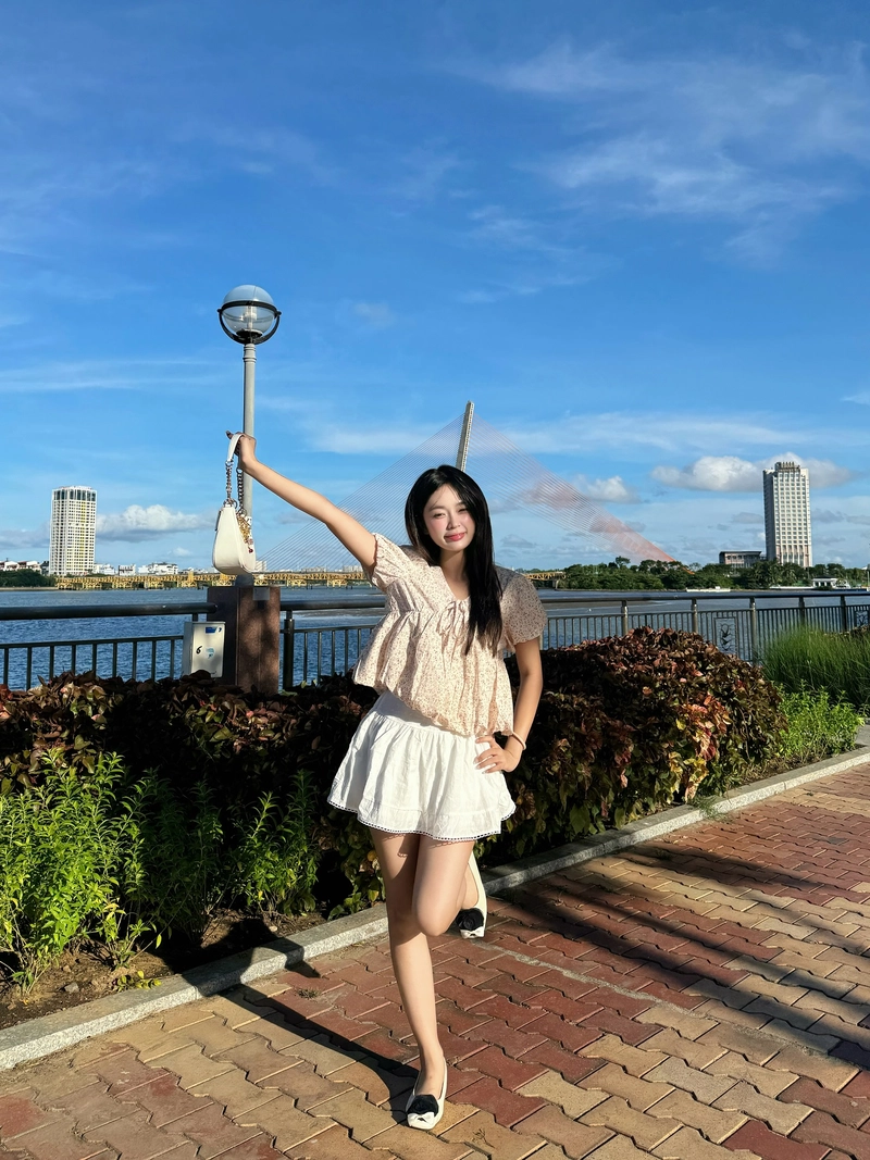hot girl 2k5 xinh đẹp