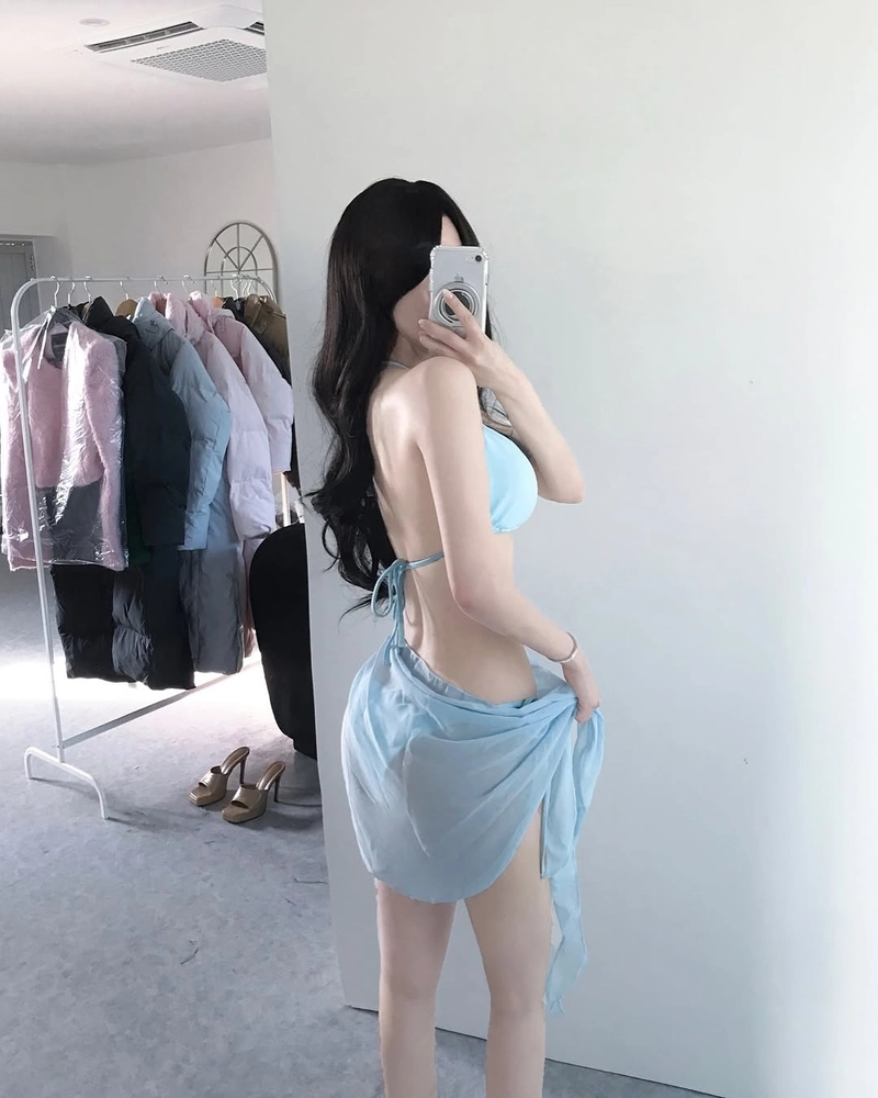 hot girl che mặt mông to