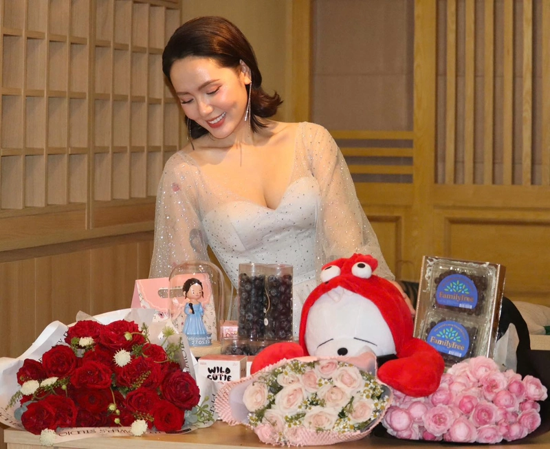 phương linh bikini 28