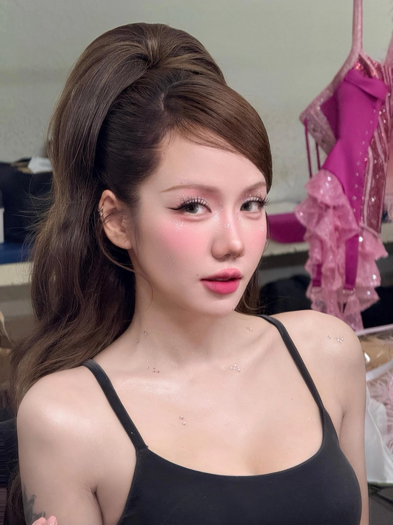 phương ly bikini 24