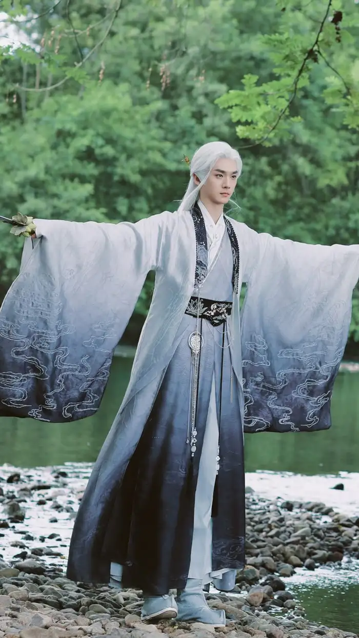 phượng tù hoàng cosplay 17