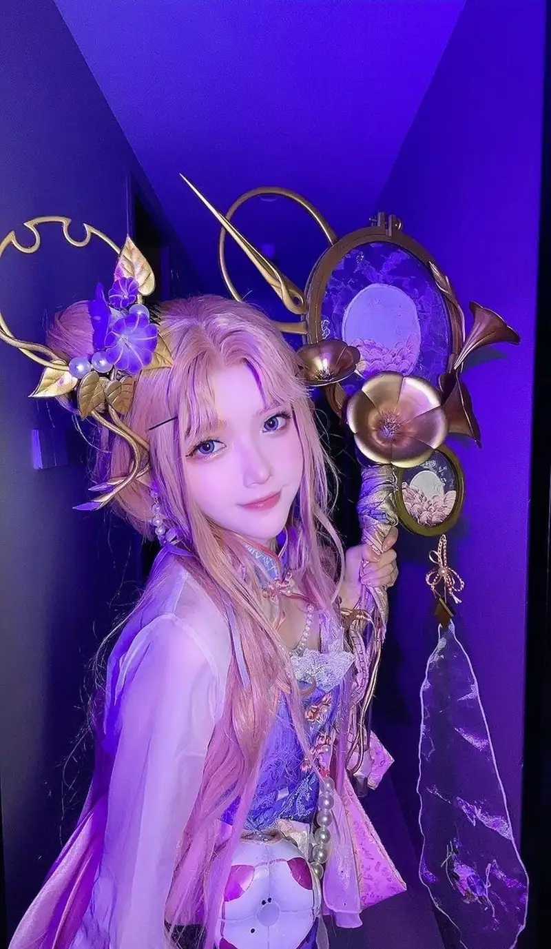 ảnh cosplay điêu thuyền ngọt nước