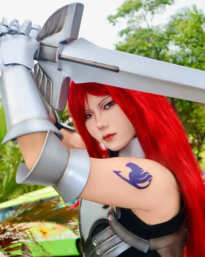 ảnh cosplay erza cực đẹp