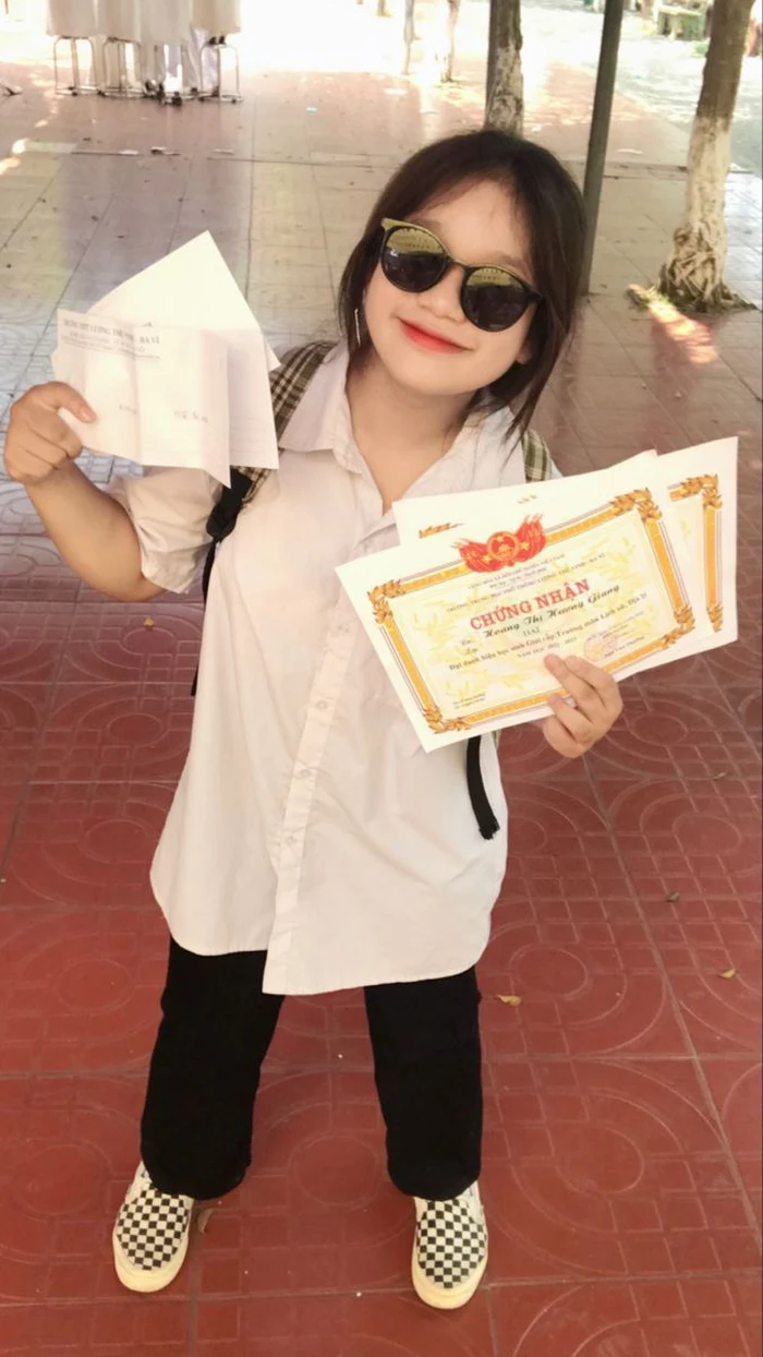 ảnh gái lớp 6 11