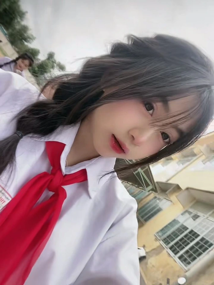 ảnh gái lớp 6 16