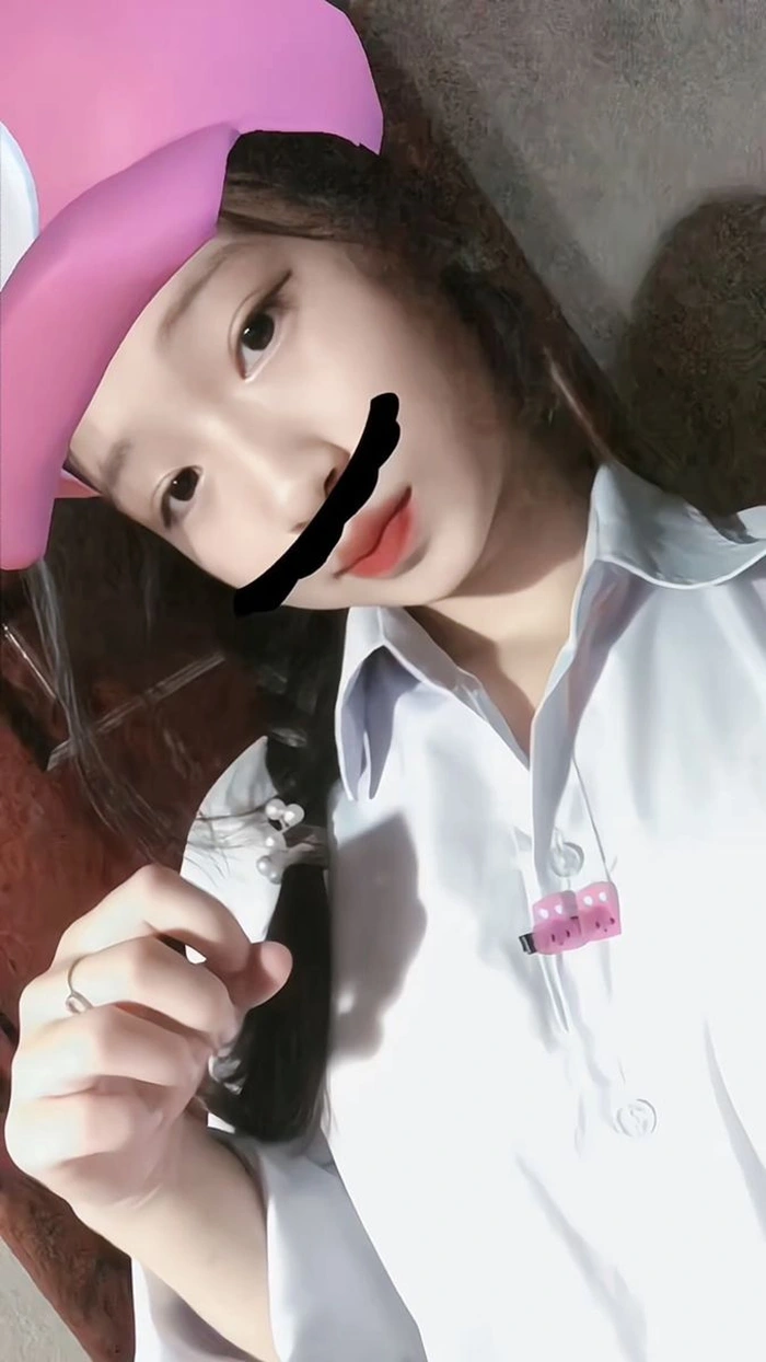 ảnh gái lớp 7 13