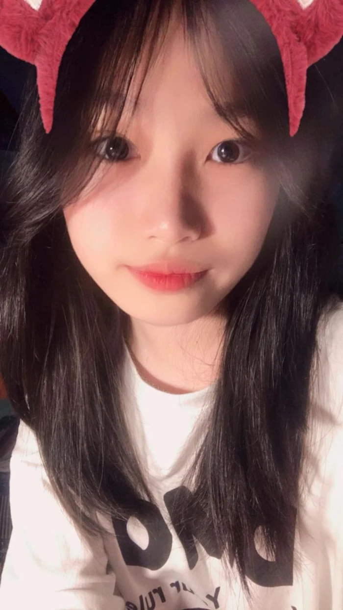 ảnh gái lớp 7 18