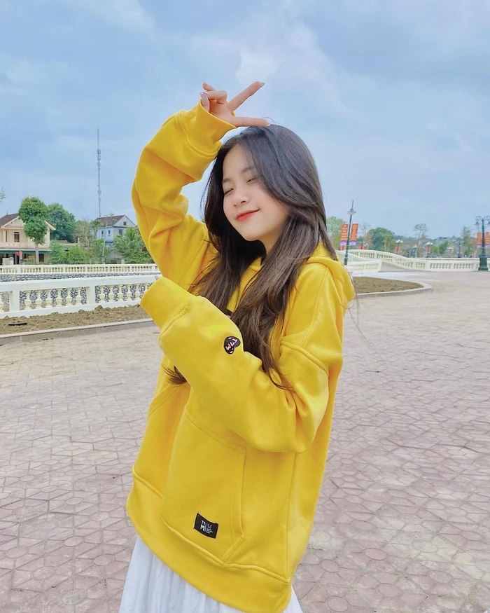 ảnh gái lớp 8 14