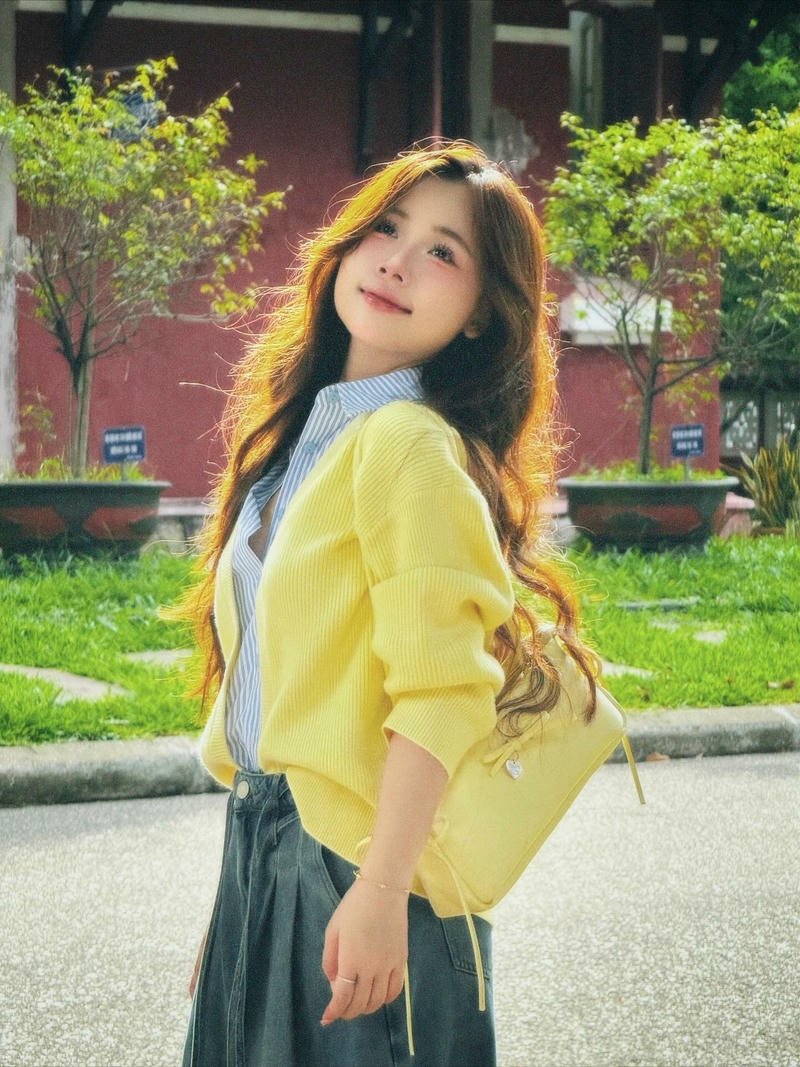 ảnh gái xinh 2k4 cuốn hút