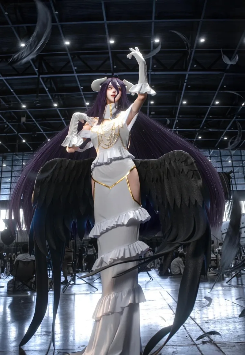 cosplay albedo 12
