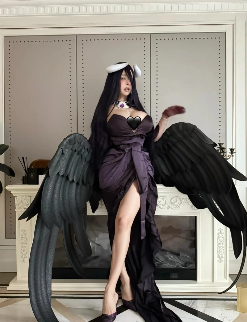 cosplay albedo 15