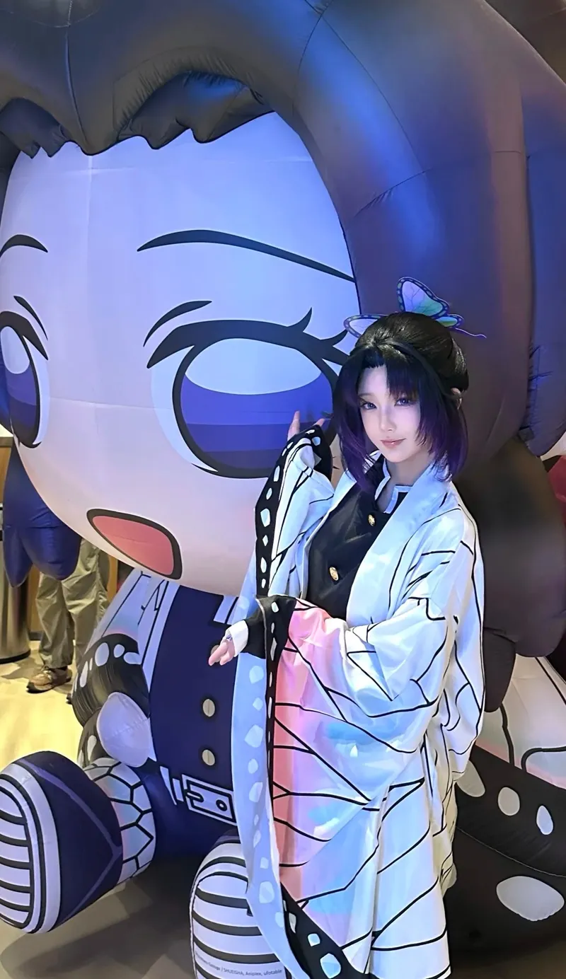 cosplay kimetsu no yaiba meme