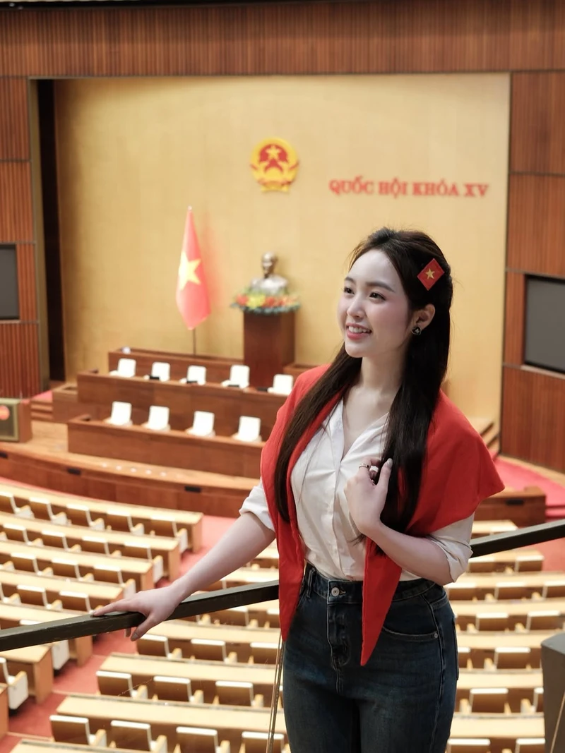 gái xinh 2k4 21