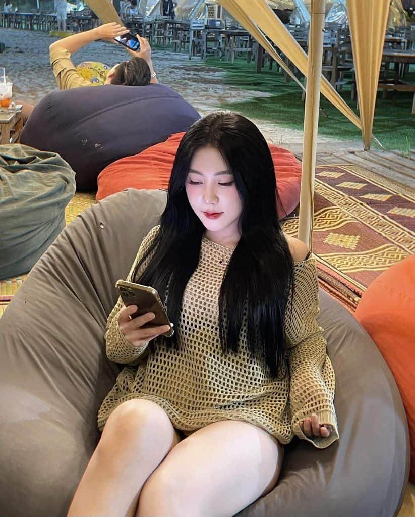 gai xinh 9x cuon hut