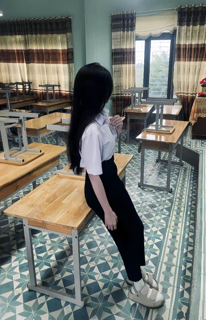 gái xinh học sinh trẻ