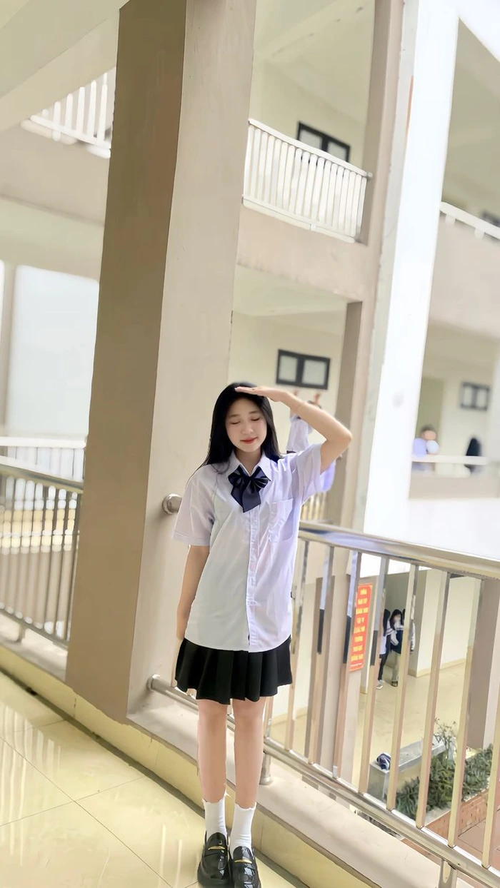 hình ảnh gái xinh lớp 7