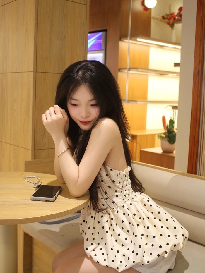 hot girl lớp 7 27