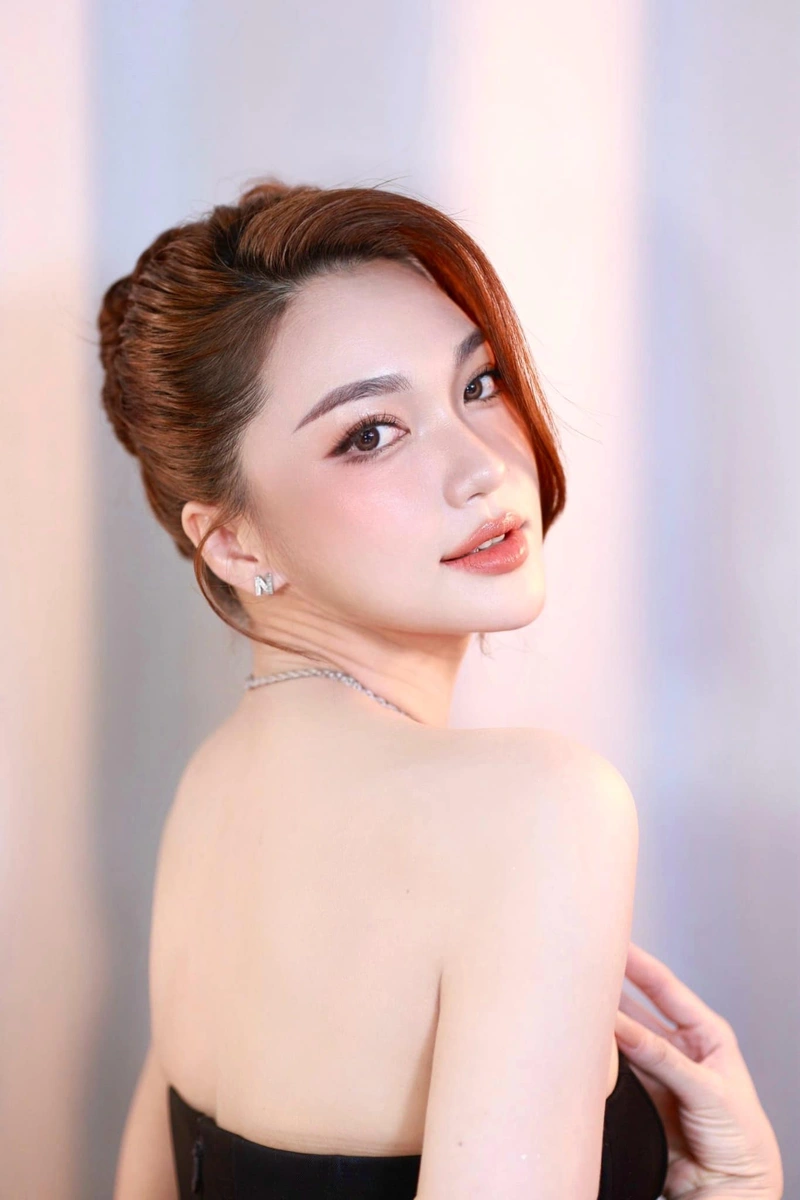 hot girl ngọc miu 4