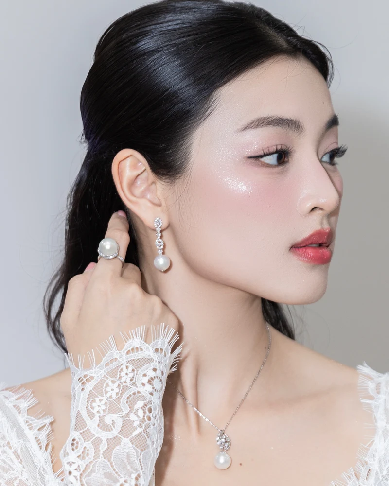 40+ Ảnh Hot Girl Ống Nghiệm Đáng Yêu Gây Sốt Mạng Xã Hội