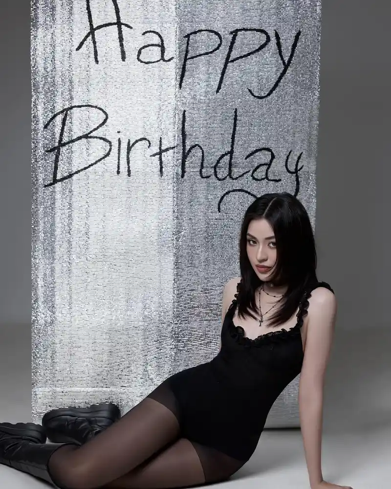 hot girl trứng rán 23