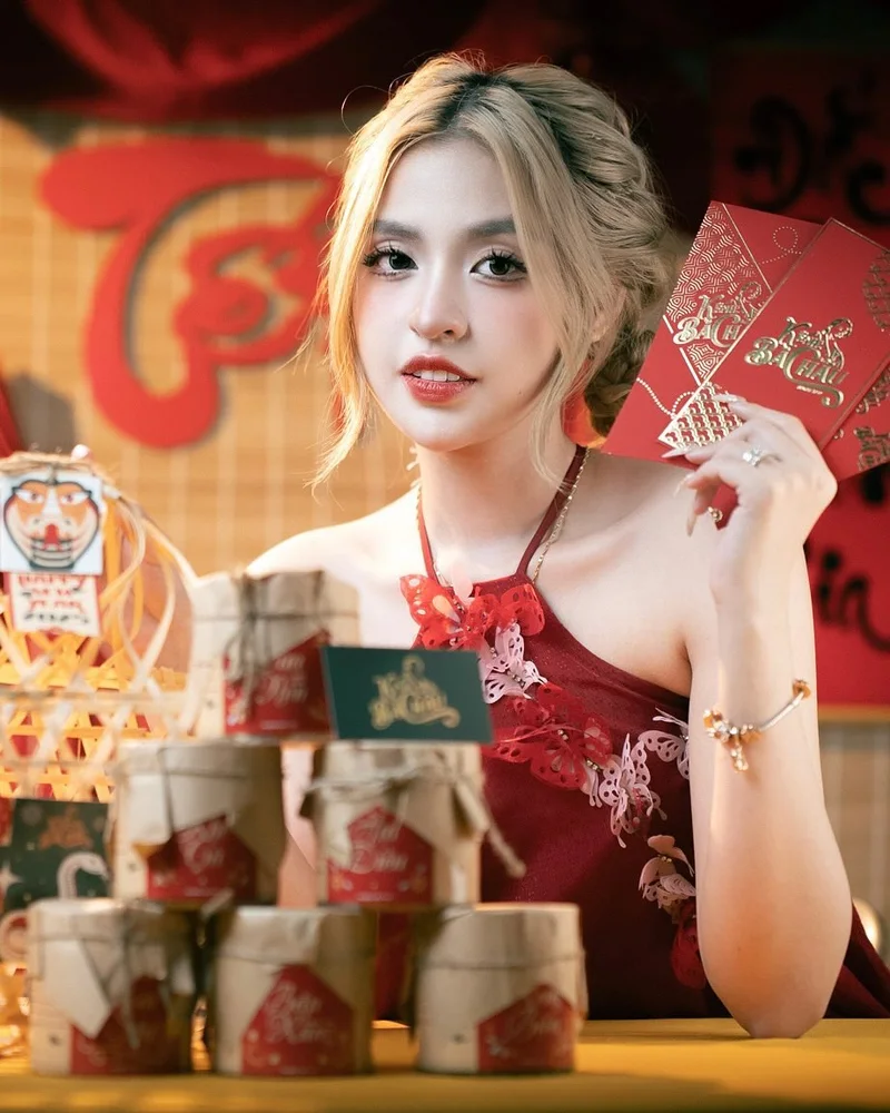 45+ Ảnh Hot Girl Trứng Rán Đáng Yêu Gây Sốt