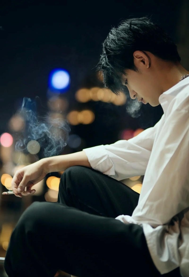 ảnh con trai buồn u sầu