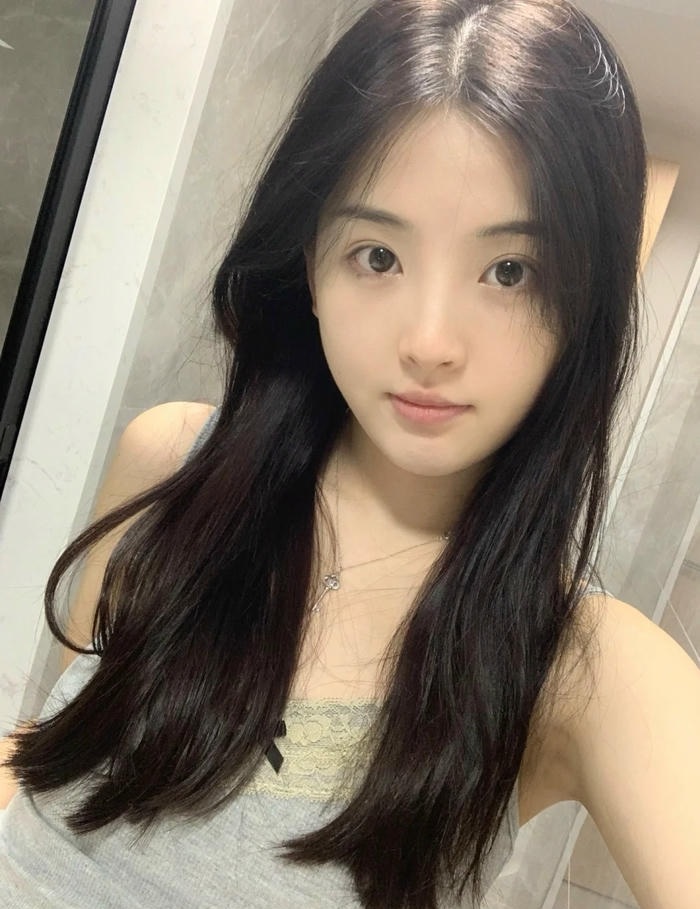 ảnh gái mặt mộc 12