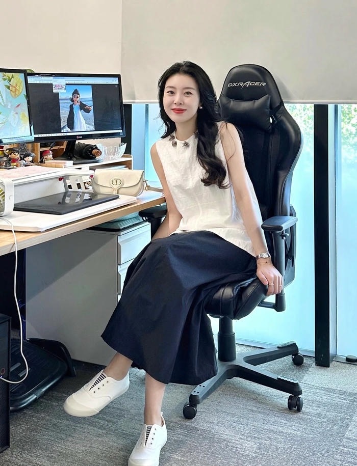 ảnh gái văn phòng 10