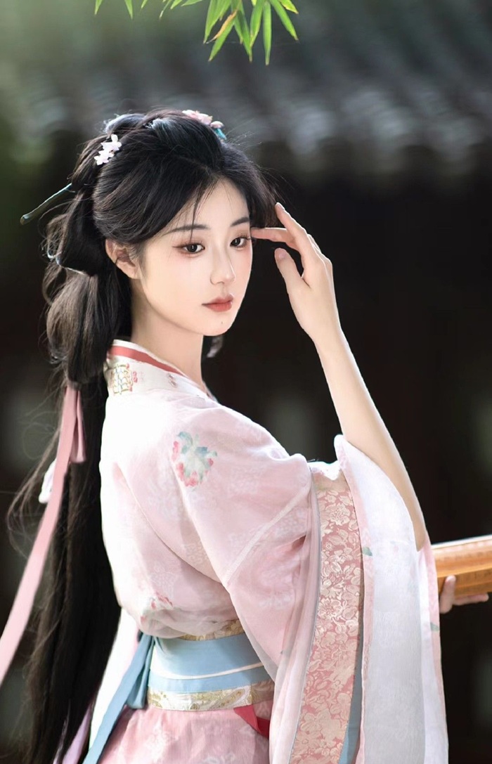 ảnh gái xinh cổ trang 25