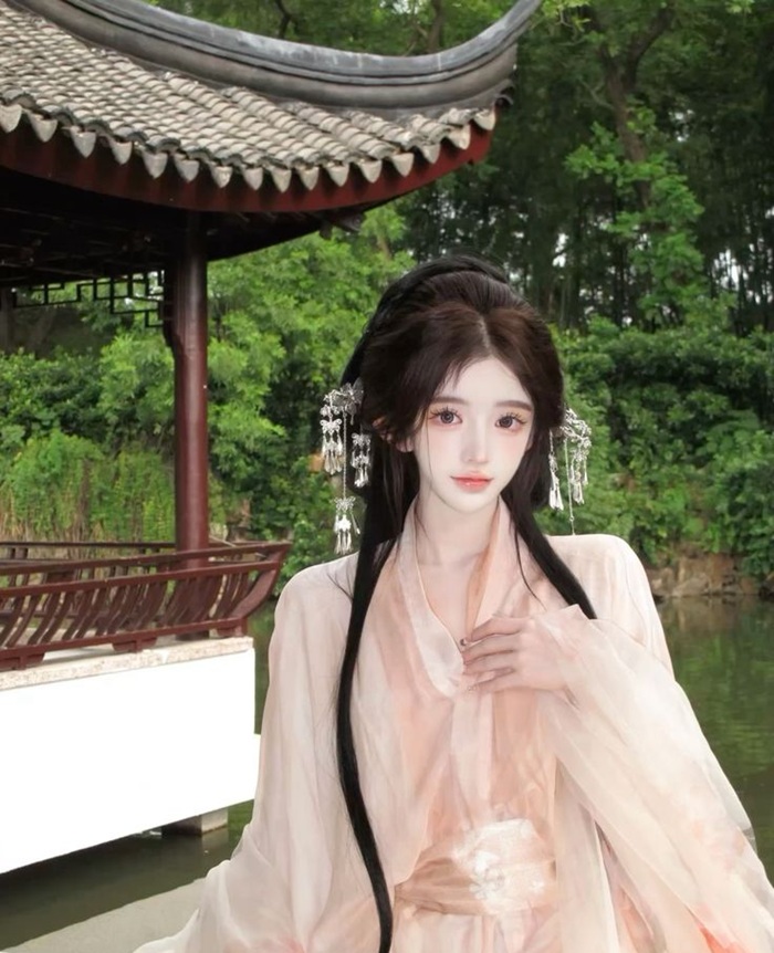 ảnh gái xinh cổ trang 5