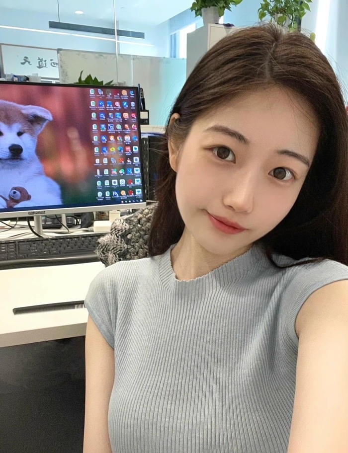 ảnh gái xinh công sở 10