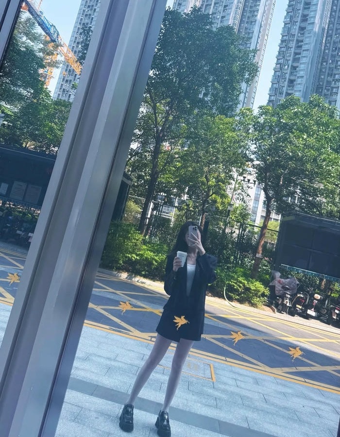 ảnh gái xinh công sở 22
