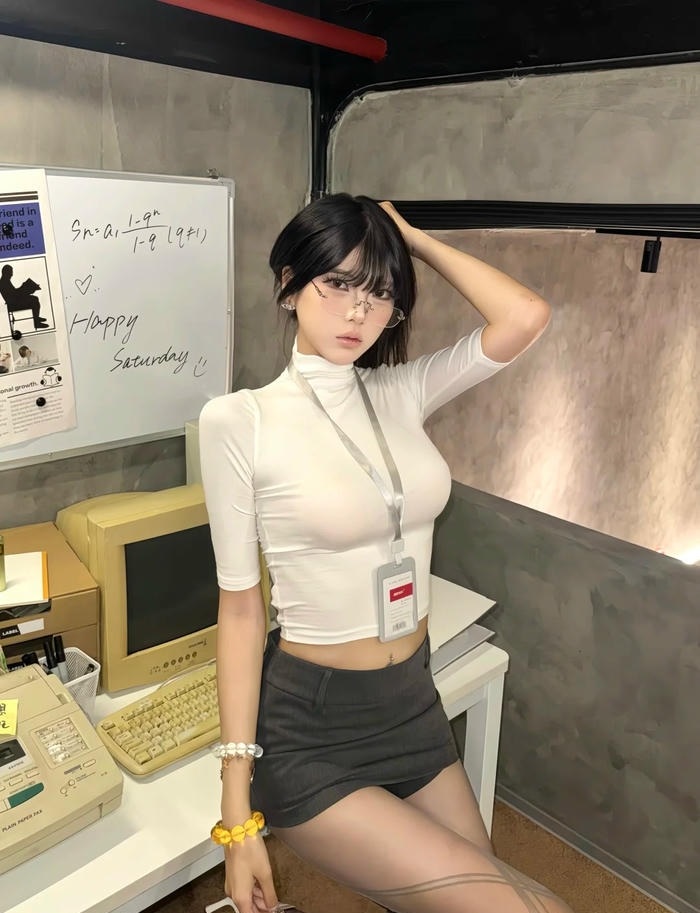 ảnh gái xinh công sở 6