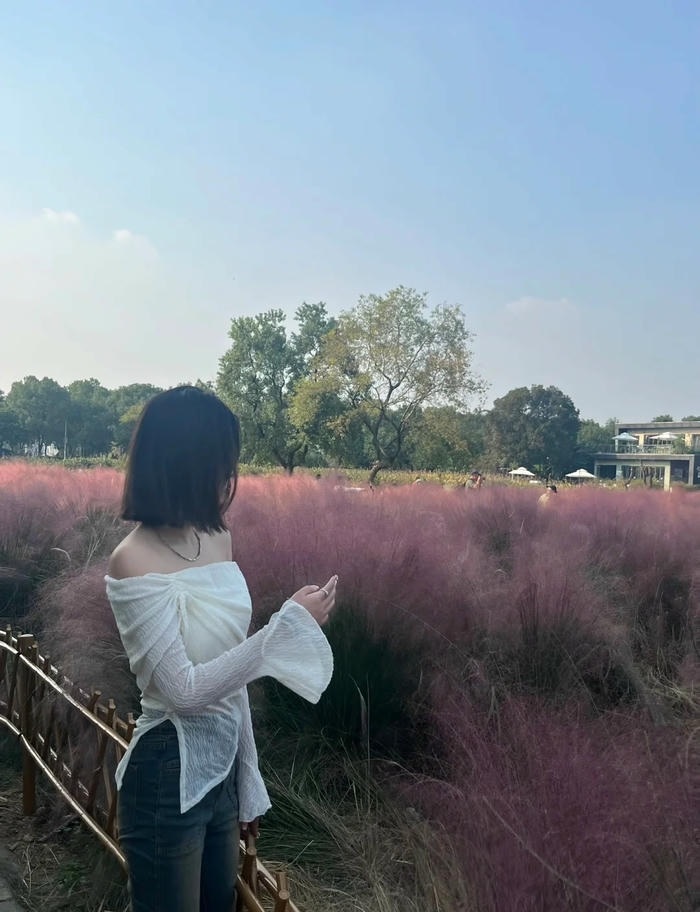 ảnh gái xinh tóc ngắn 14