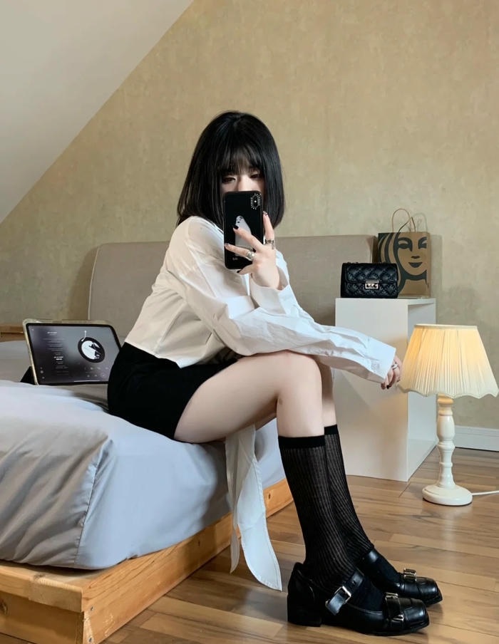 Trọn bộ 330+ ảnh gái xinh tóc ngắn che mặt bí ẩn và quyến rũ