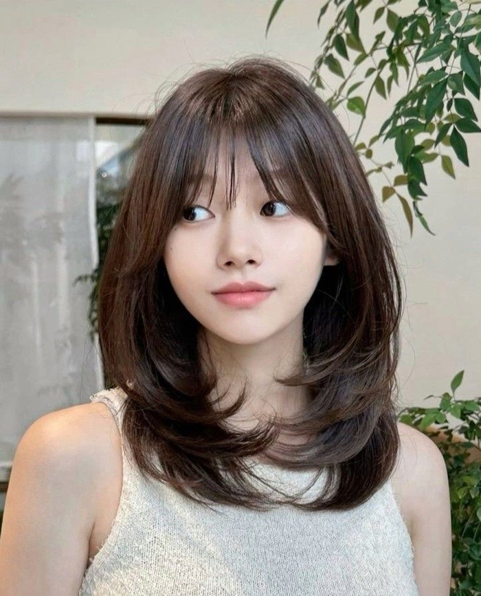 ảnh gái xinh tóc ngang vai 2k3 24