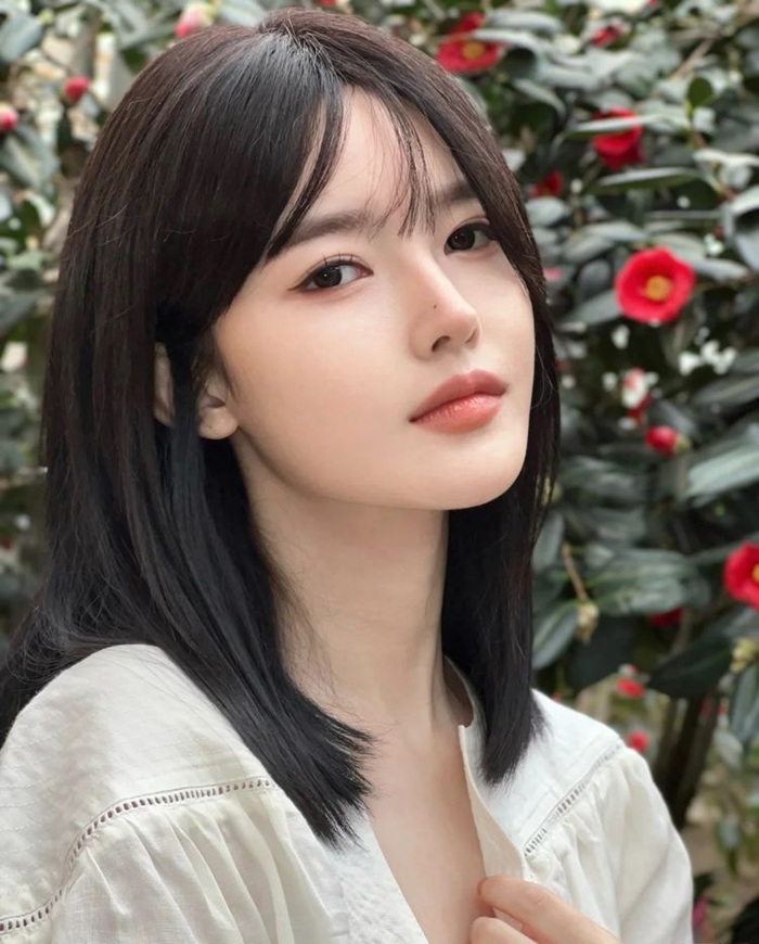 ảnh gái xinh tóc ngang vai 2k3 3