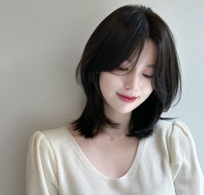 ảnh gái xinh tóc ngang vai 2k3 5